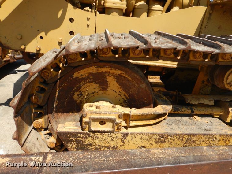 image for item DG8642 1961 Caterpillar D6B  dozer