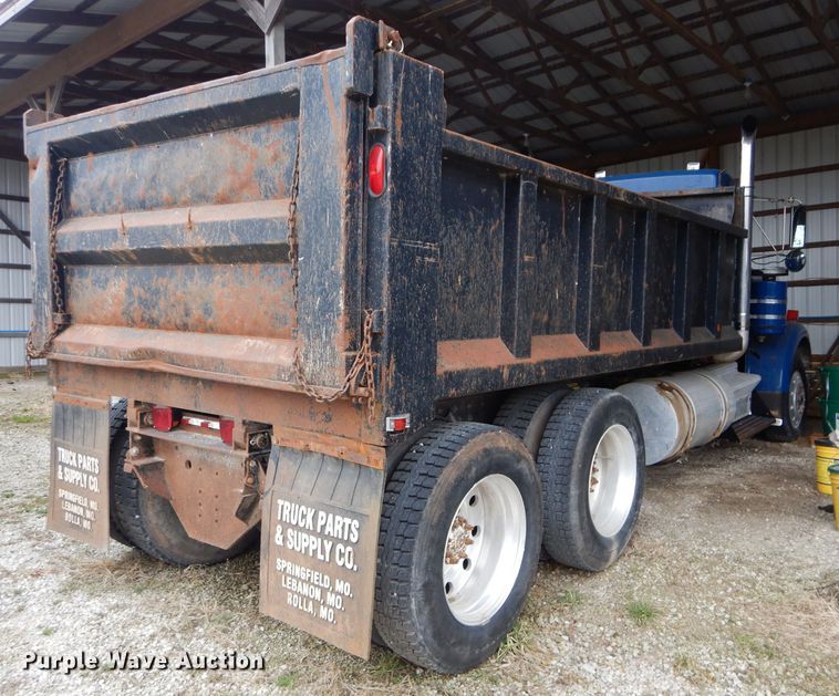 image for item DH4447 1985 Kenworth W900 dump truck