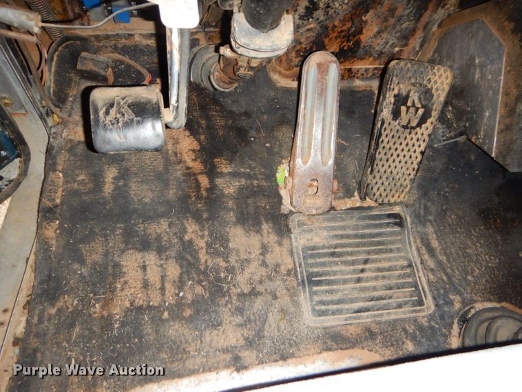 image for item DH4447 1985 Kenworth W900 dump truck