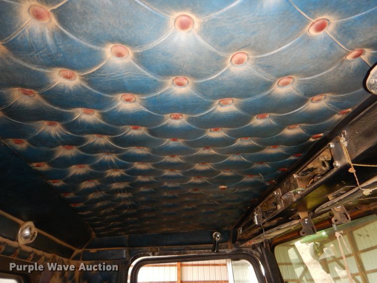 image for item DH4447 1985 Kenworth W900 dump truck