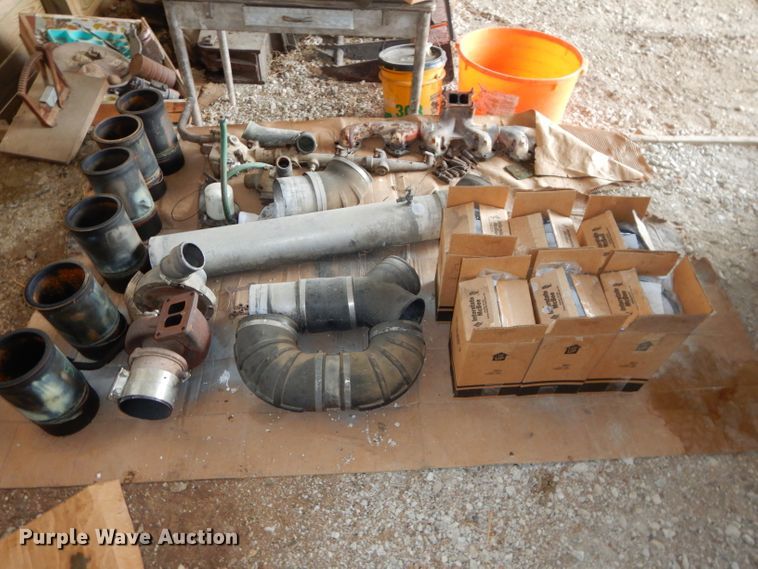 image for item DH4447 1985 Kenworth W900 dump truck