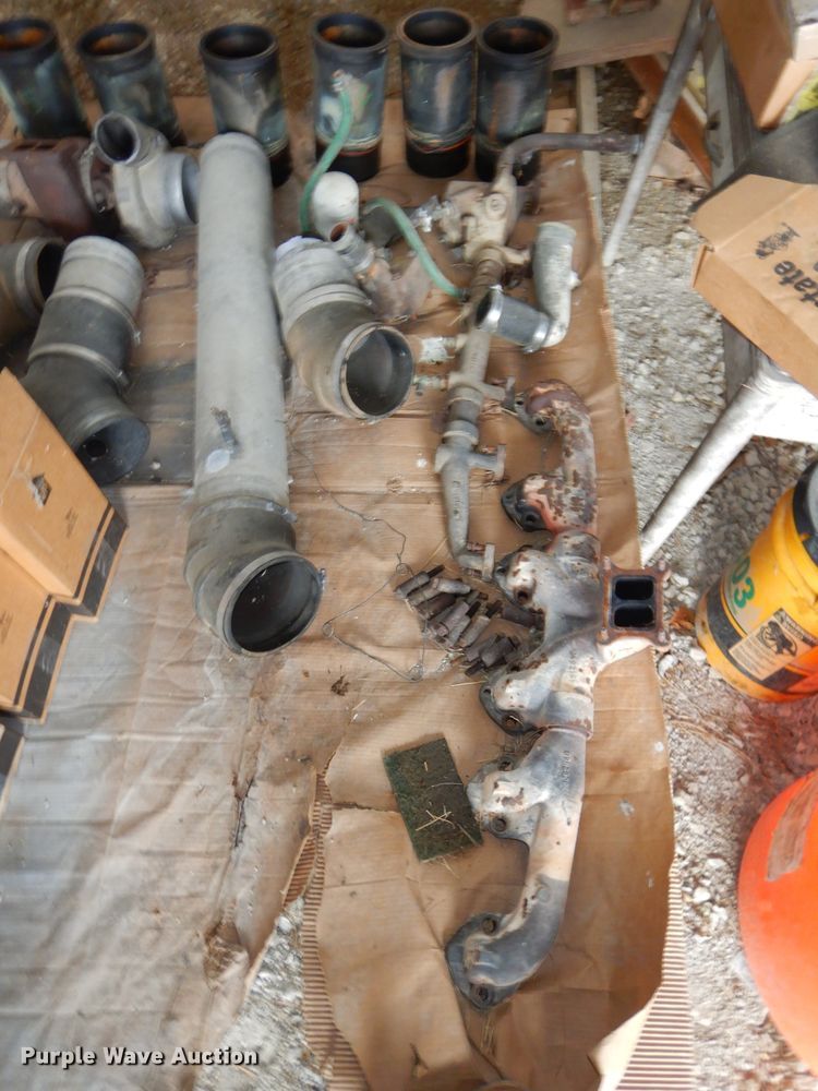 image for item DH4447 1985 Kenworth W900 dump truck