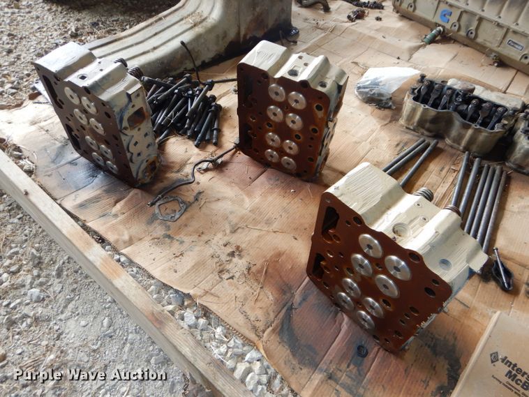 image for item DH4447 1985 Kenworth W900 dump truck