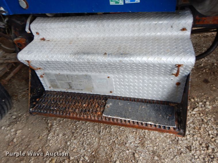 image for item DH4447 1985 Kenworth W900 dump truck