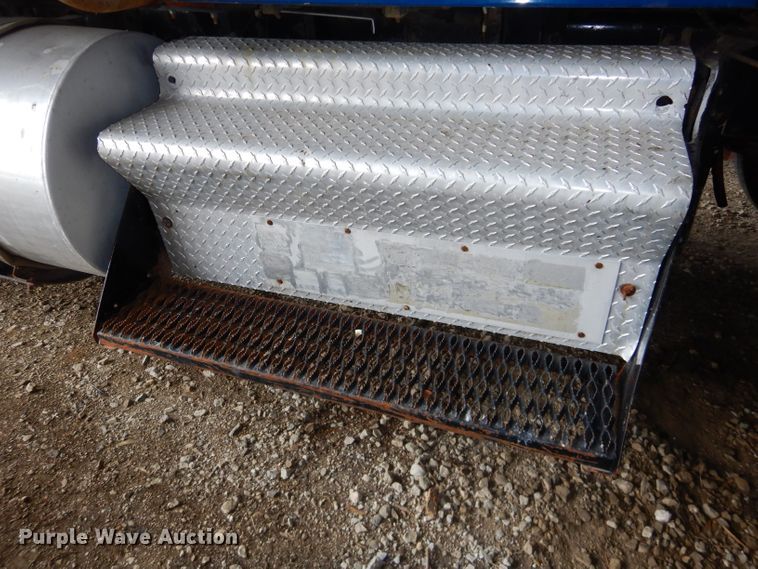 image for item DH4447 1985 Kenworth W900 dump truck