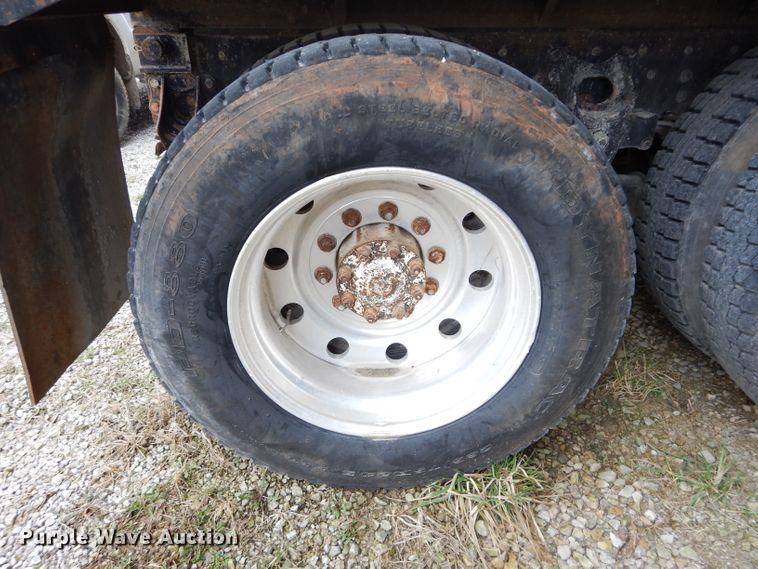 image for item DH4447 1985 Kenworth W900 dump truck