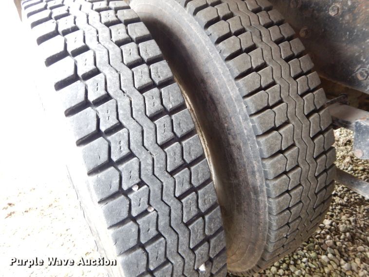 image for item DH4447 1985 Kenworth W900 dump truck