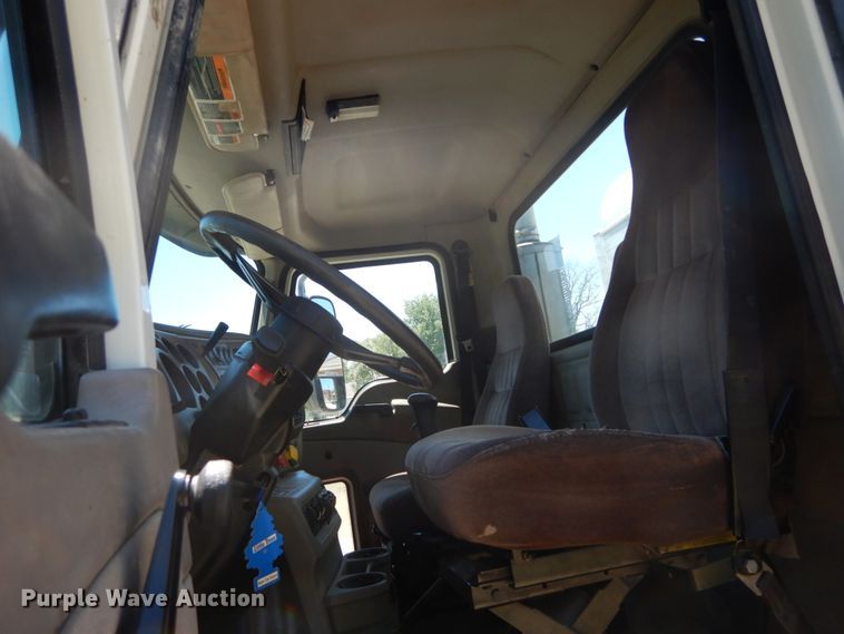 image for item DH5115 2005 Mack CXN613  dump truck