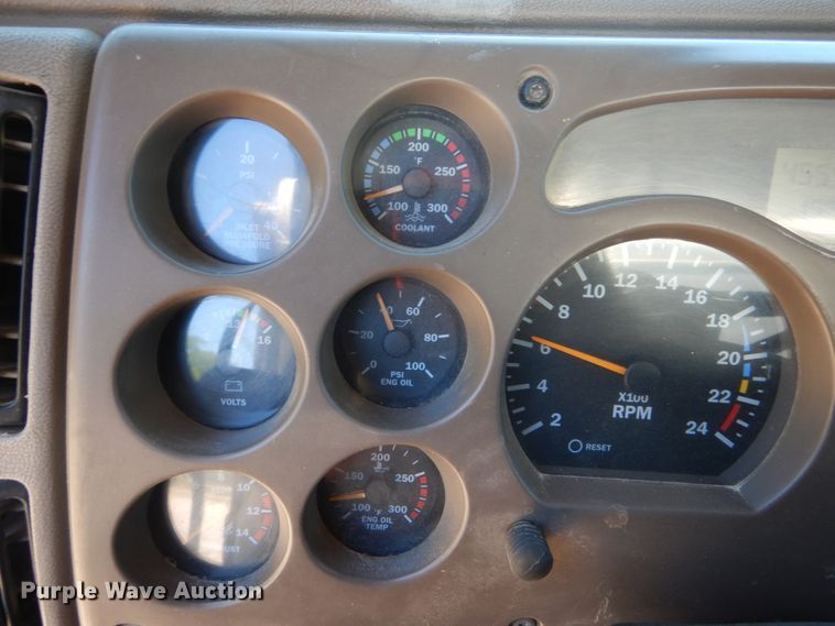 image for item DH5115 2005 Mack CXN613  dump truck