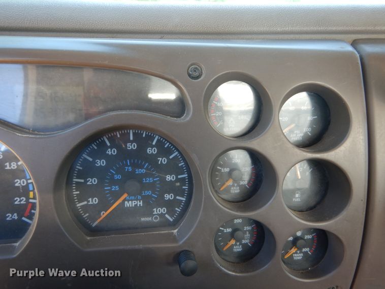 image for item DH5115 2005 Mack CXN613  dump truck