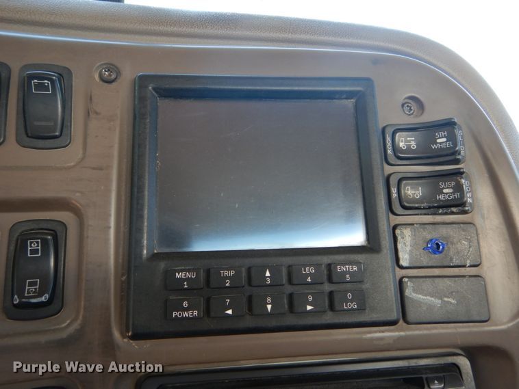 image for item DH5115 2005 Mack CXN613  dump truck