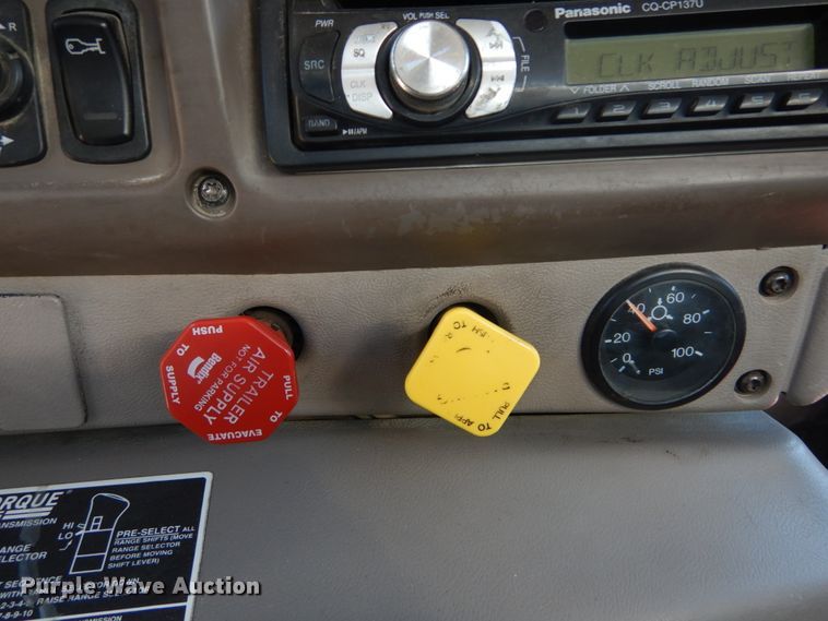 image for item DH5115 2005 Mack CXN613  dump truck