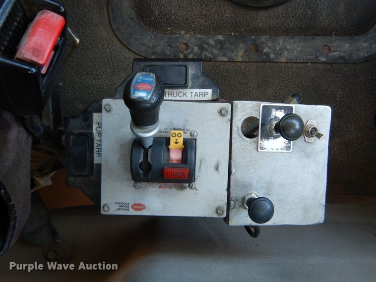 image for item DH5115 2005 Mack CXN613  dump truck