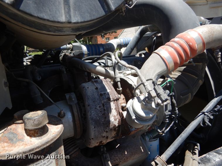 image for item DH5115 2005 Mack CXN613  dump truck