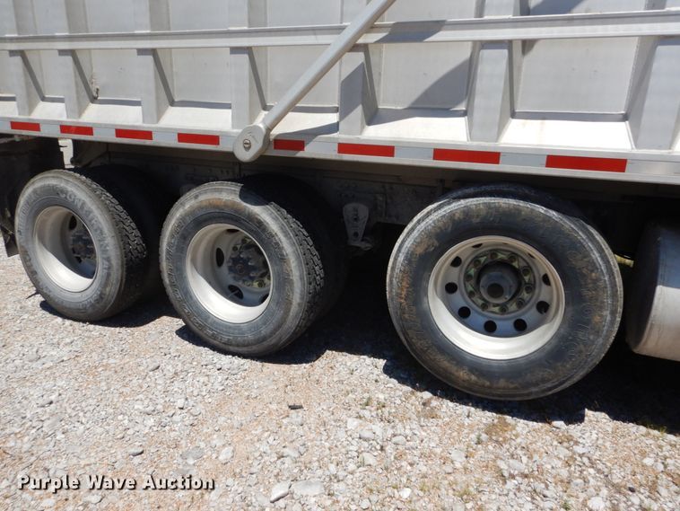 image for item DH5115 2005 Mack CXN613  dump truck