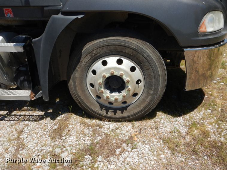 image for item DH5115 2005 Mack CXN613  dump truck