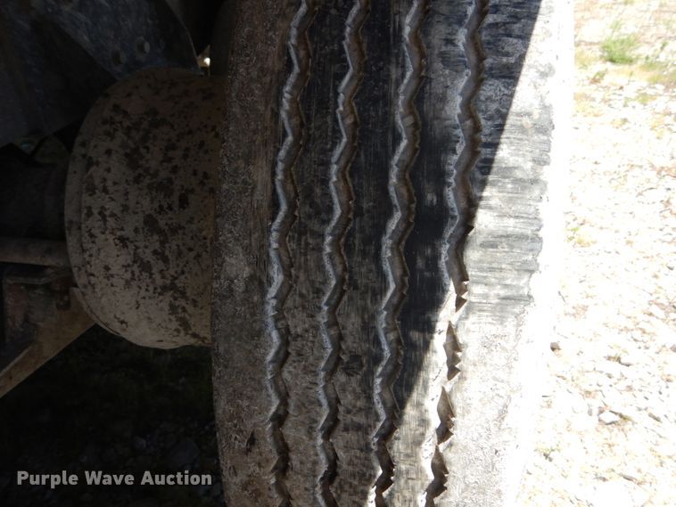 image for item DH5115 2005 Mack CXN613  dump truck