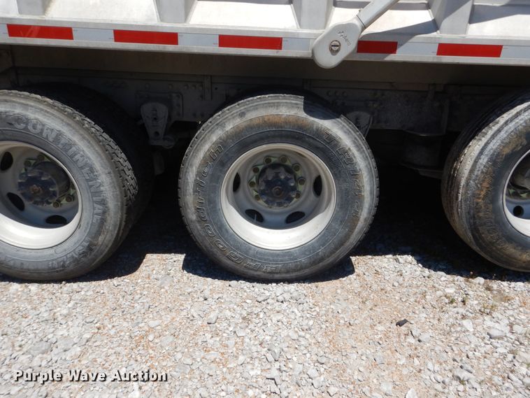 image for item DH5115 2005 Mack CXN613  dump truck