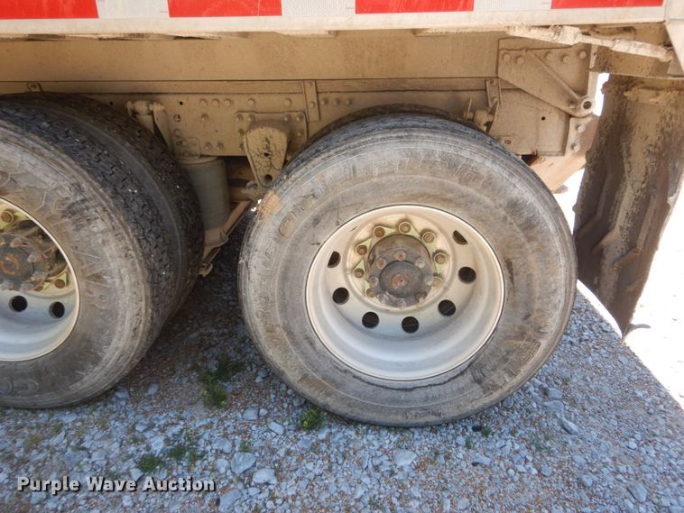 image for item DH5115 2005 Mack CXN613  dump truck