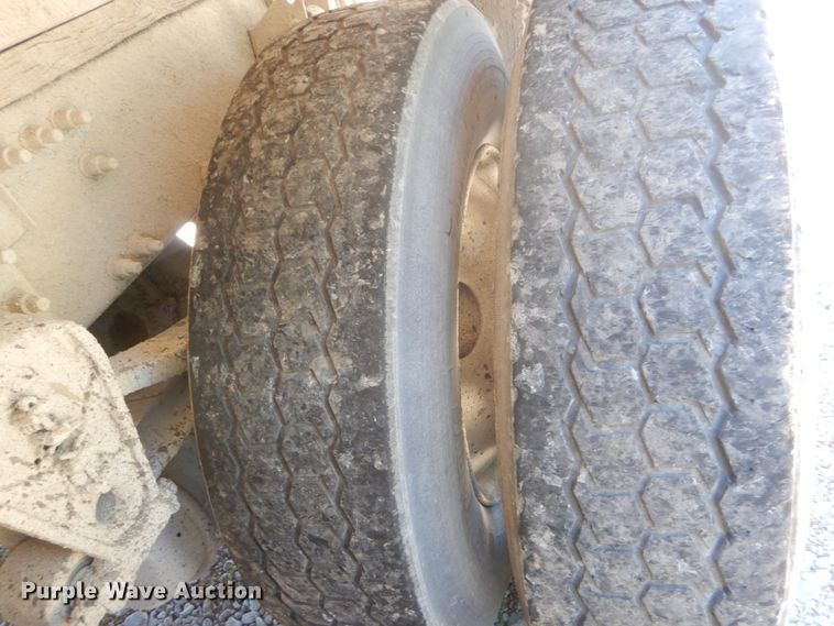 image for item DH5115 2005 Mack CXN613  dump truck