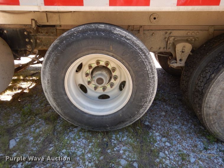 image for item DH5115 2005 Mack CXN613  dump truck