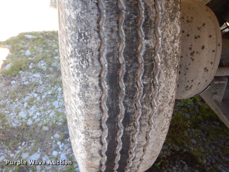 image for item DH5115 2005 Mack CXN613  dump truck