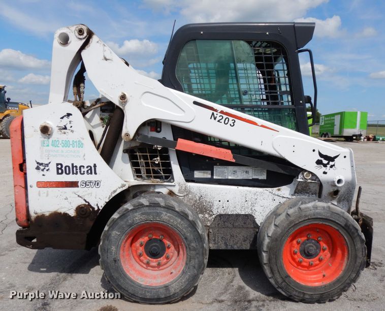 image for item DH6507 2015 Bobcat S570  skid steer loader