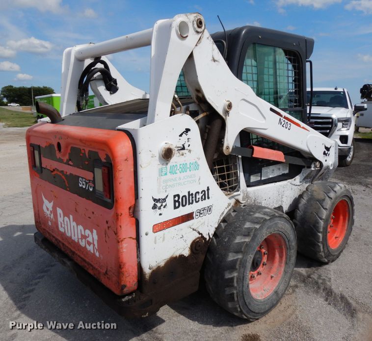 image for item DH6507 2015 Bobcat S570  skid steer loader