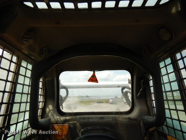 image for item DH6507 2015 Bobcat S570  skid steer loader