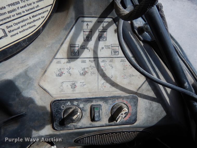 image for item DH6507 2015 Bobcat S570  skid steer loader