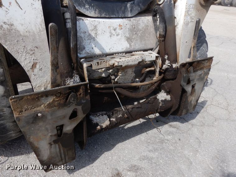 image for item DH6507 2015 Bobcat S570  skid steer loader