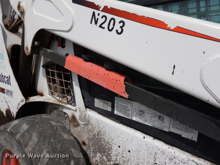 image for item DH6507 2015 Bobcat S570  skid steer loader