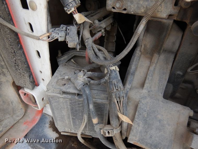 image for item DH6507 2015 Bobcat S570  skid steer loader