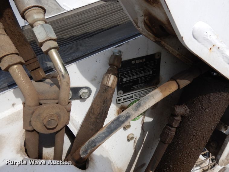 image for item DH6507 2015 Bobcat S570  skid steer loader