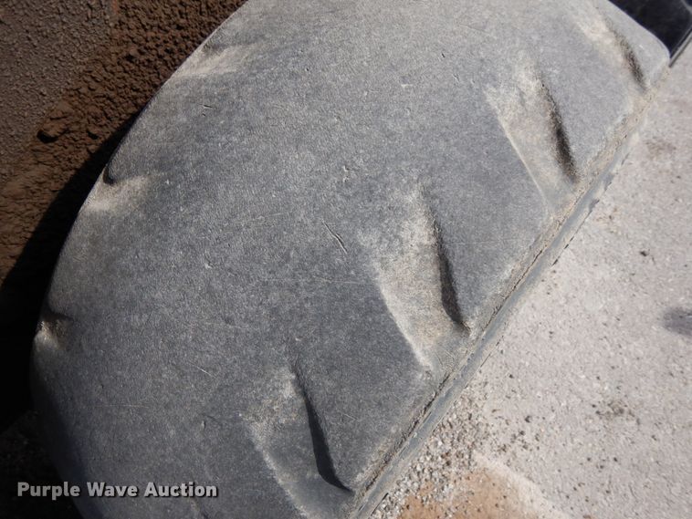 image for item DH6508 2014 Bobcat S570  skid steer loader