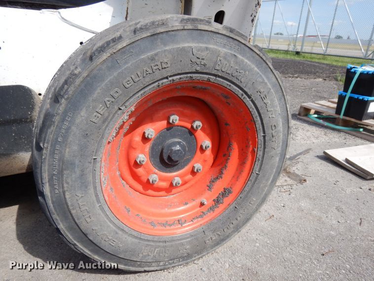 image for item DH6508 2014 Bobcat S570  skid steer loader