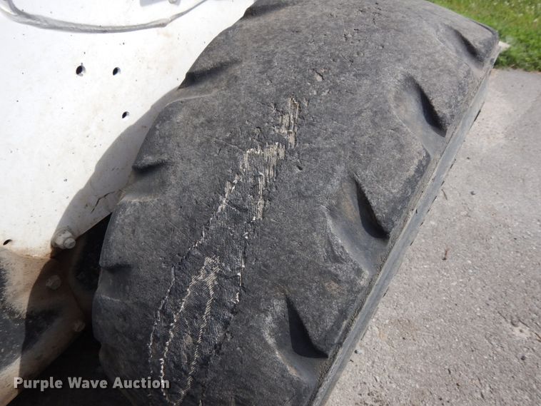 image for item DH6508 2014 Bobcat S570  skid steer loader