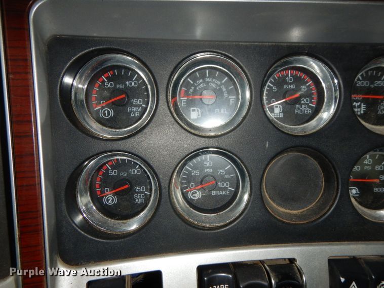 image for item DH6509 2009 Kenworth T800  vacuum truck