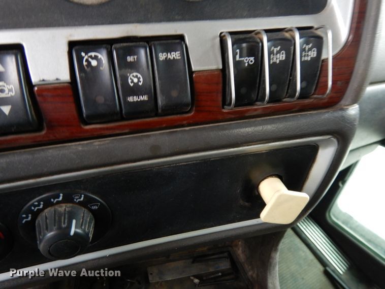 image for item DH6509 2009 Kenworth T800  vacuum truck