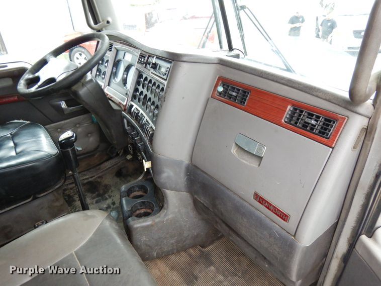 image for item DH6509 2009 Kenworth T800  vacuum truck