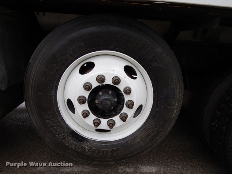 image for item DH6509 2009 Kenworth T800  vacuum truck