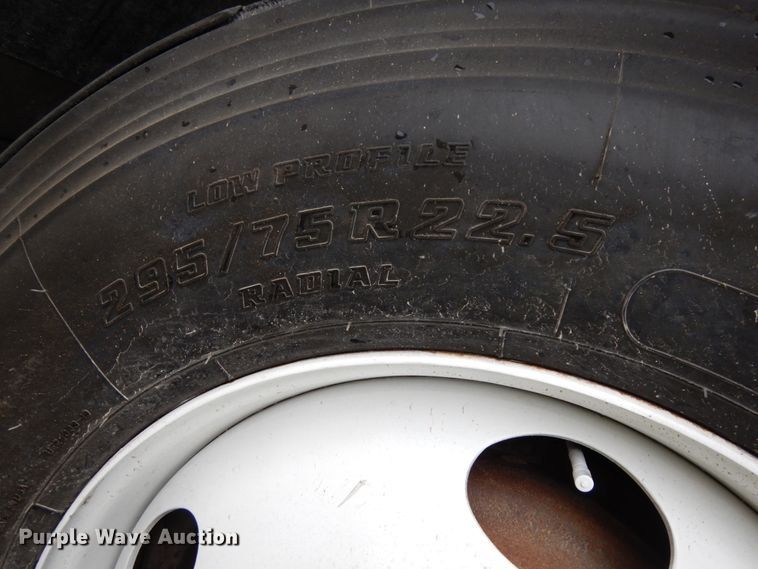 image for item DH6509 2009 Kenworth T800  vacuum truck