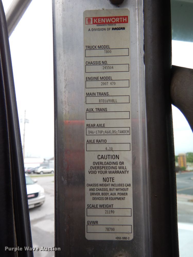 image for item DH6509 2009 Kenworth T800  vacuum truck