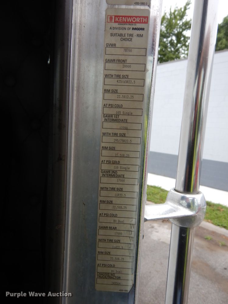 image for item DH6509 2009 Kenworth T800  vacuum truck