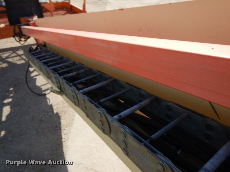 image for item DH6512 2004 JLG 600S  boom lift