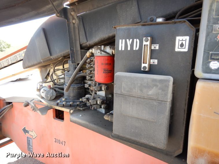 image for item DH6512 2004 JLG 600S  boom lift