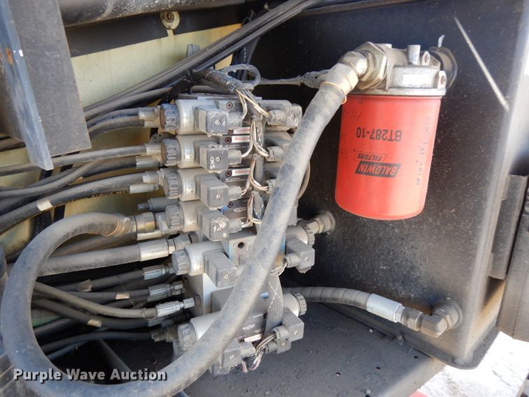 image for item DH6512 2004 JLG 600S  boom lift