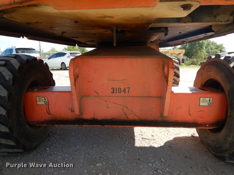 image for item DH6512 2004 JLG 600S  boom lift