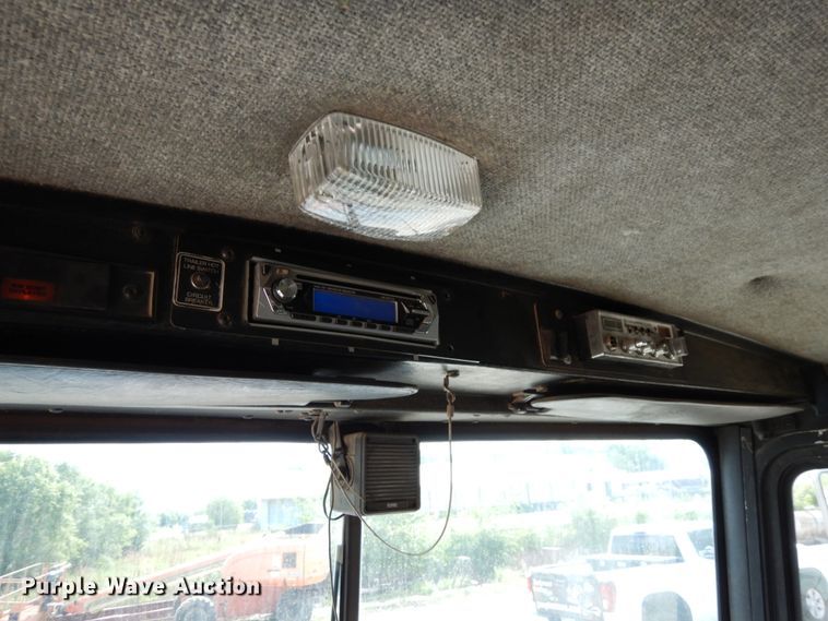 image for item DH6513 1994 Kenworth T800B  dump truck