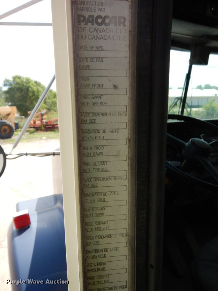 image for item DH6513 1994 Kenworth T800B  dump truck